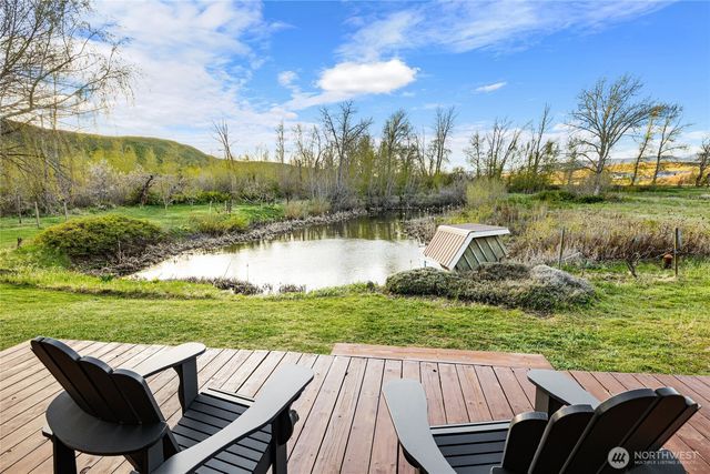 221 Cross Creek Dr, Ellensburg, WA 98926
