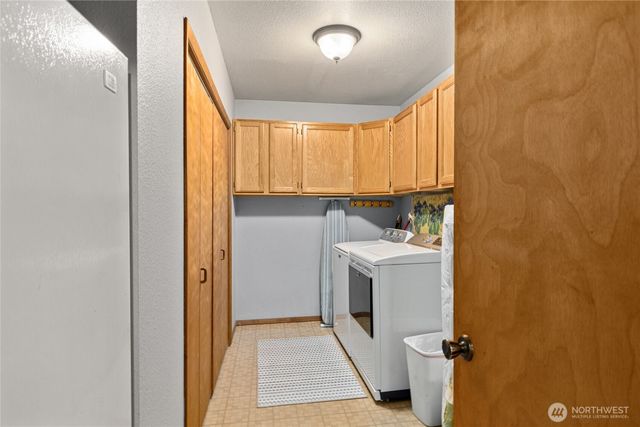 221 Cross Creek Dr, Ellensburg, WA 98926