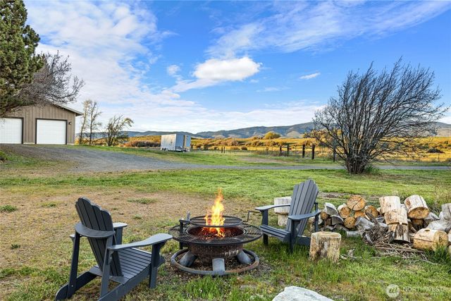 221 Cross Creek Dr, Ellensburg, WA 98926