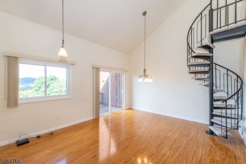 5 Steamboat Dr 4, Vernon Twp., NJ 07462 — photo 3