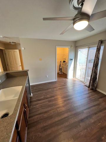 952 Hartford Village Boulevard, Columbus, OH 43228