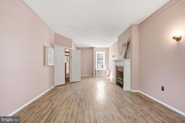 1050 N 5TH ST, Reading, PA 19601