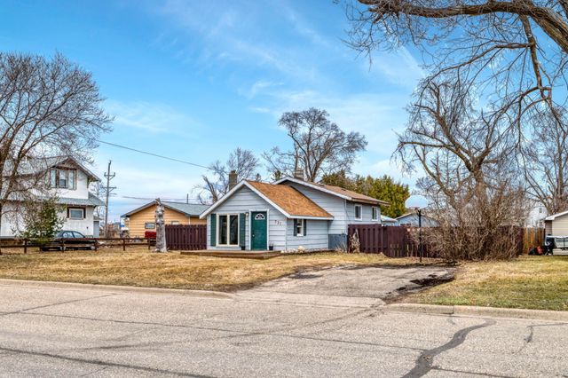 721 21st Street NW, Bemidji, MN 56601