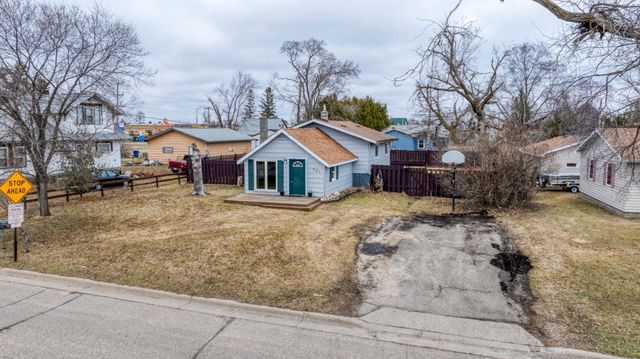721 21st Street NW, Bemidji, MN 56601
