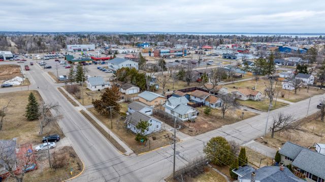 721 21st Street NW, Bemidji, MN 56601