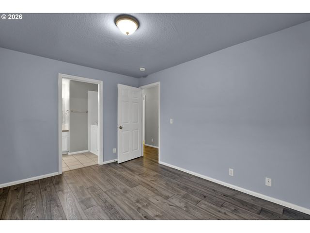 340 54TH St, Springfield, OR 97478