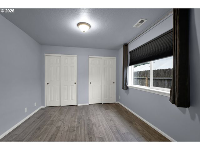 340 54TH St, Springfield, OR 97478