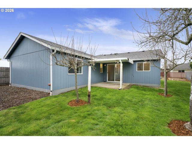 340 54TH St, Springfield, OR 97478