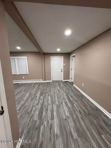 211 E Williamson Street, Mount Olive, NC 28365