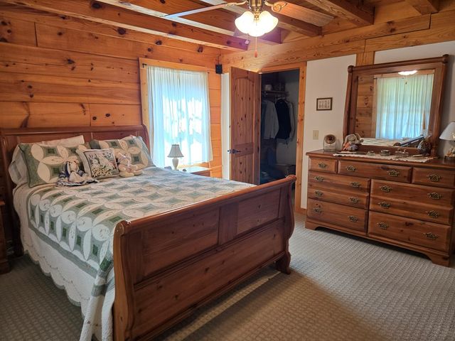 586 Laurel Haven Road, Hayesville, NC 28904