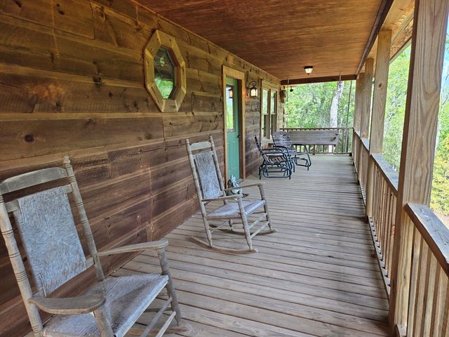586 Laurel Haven Road, Hayesville, NC 28904