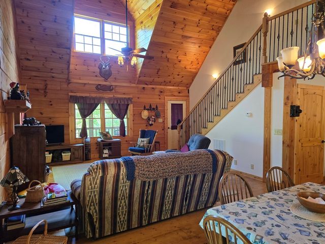 586 Laurel Haven Road, Hayesville, NC 28904