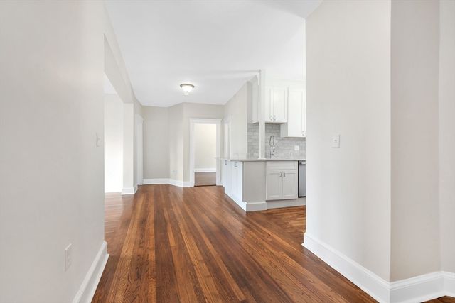 11 Park Dr 11-22, Boston, MA 02215