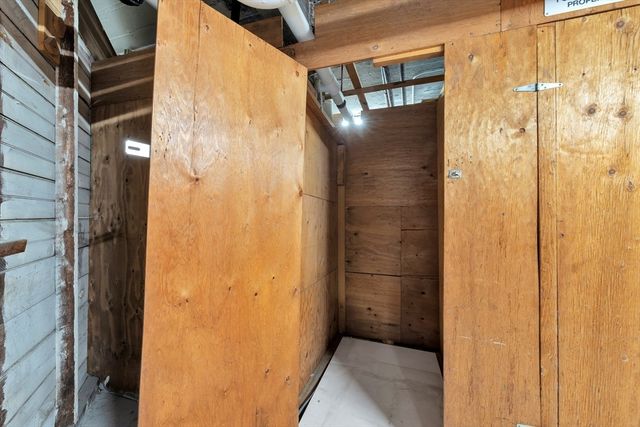 11 Park Dr 11-22, Boston, MA 02215