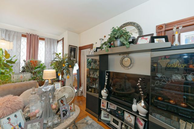 415 3rd Street, Troy, NY 12180