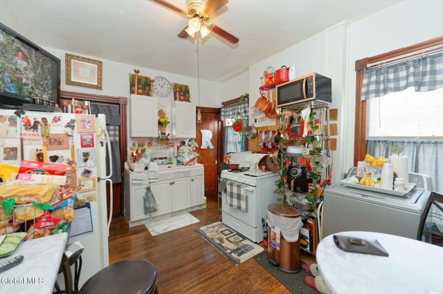 415 3rd Street, Troy, NY 12180