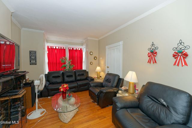 415 3rd Street, Troy, NY 12180