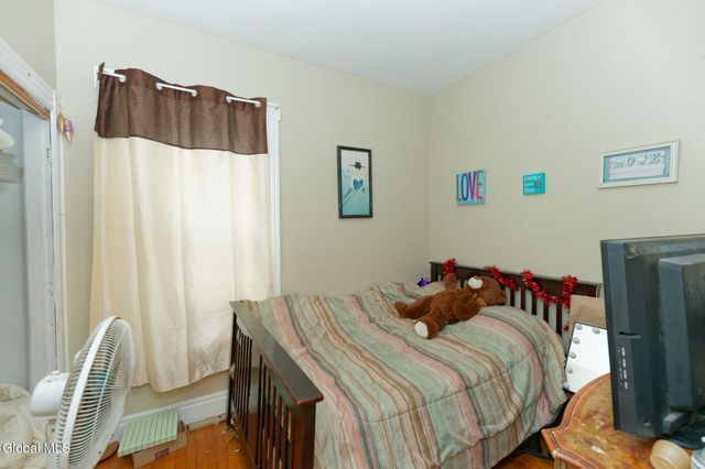 415 3rd Street, Troy, NY 12180