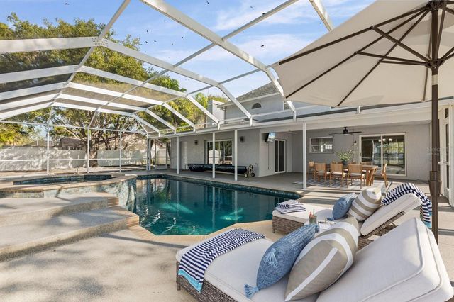 702 133RD STREET E, Bradenton, FL 34212