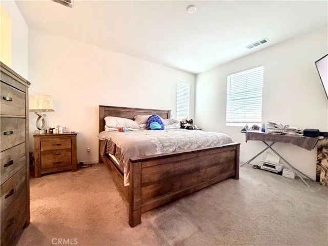 16584 Poppy Seed Ln, Fontana, CA 92336
