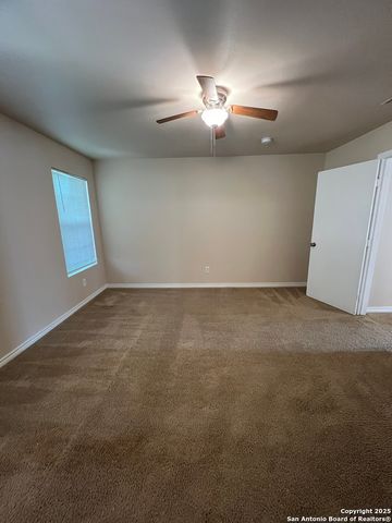 5007 Summit Wood Apt 4, San Antonio, TX 78229