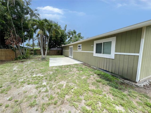 4710 HOXIE LANE, Sarasota, FL 34233