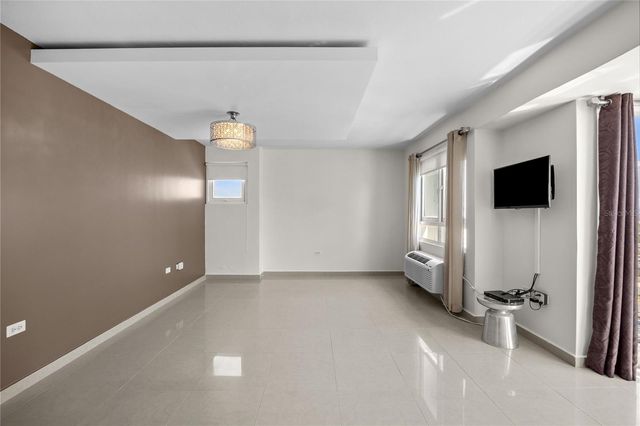 303 VILLAMIL 1904, San Juan, PR 00907