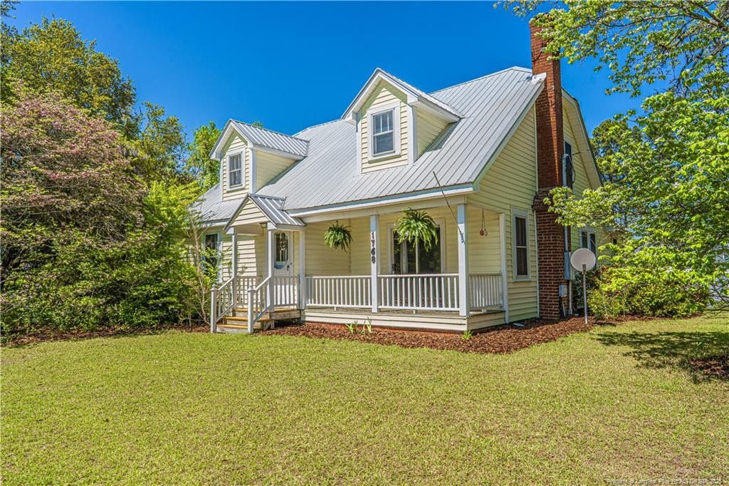 1768 Airport Road, Whispering Pines, NC 28327
