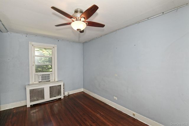 38 Roosevelt Avenue, Sayville, NY 11782