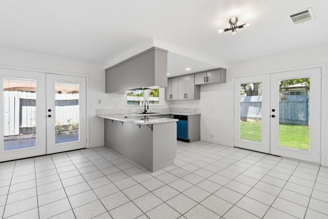 7638 Plaid Cir, Antelope, CA 95843