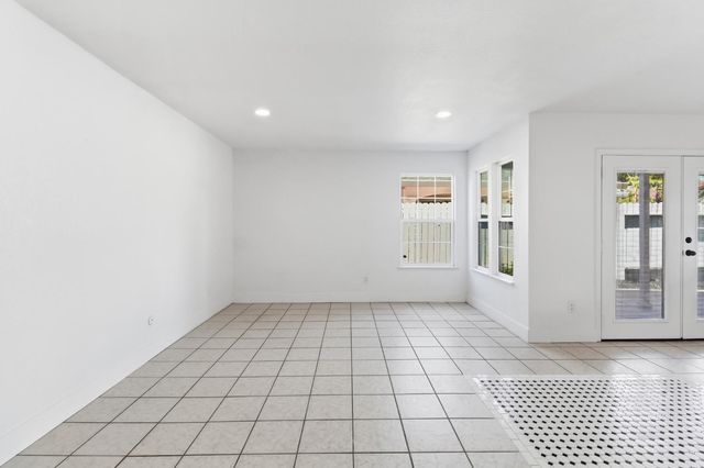 7638 Plaid Cir, Antelope, CA 95843