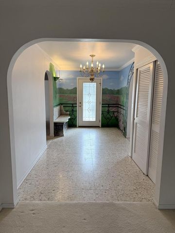 2365 Mary Beth COURT, Brookfield, WI 53005