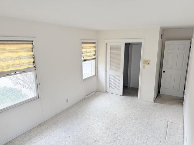 2365 Mary Beth COURT, Brookfield, WI 53005