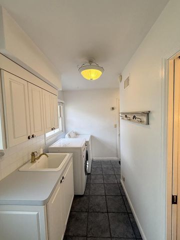 2365 Mary Beth COURT, Brookfield, WI 53005