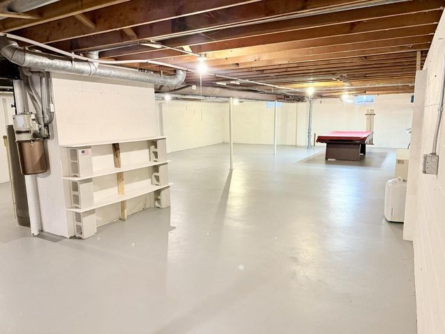 2365 Mary Beth COURT, Brookfield, WI 53005