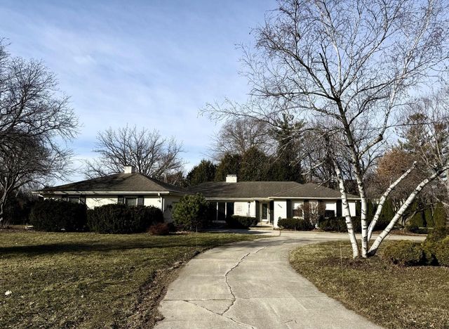 2365 Mary Beth COURT, Brookfield, WI 53005