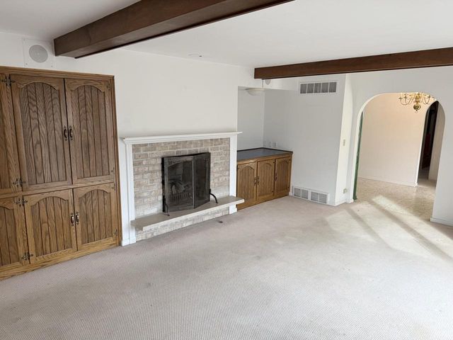 2365 Mary Beth COURT, Brookfield, WI 53005