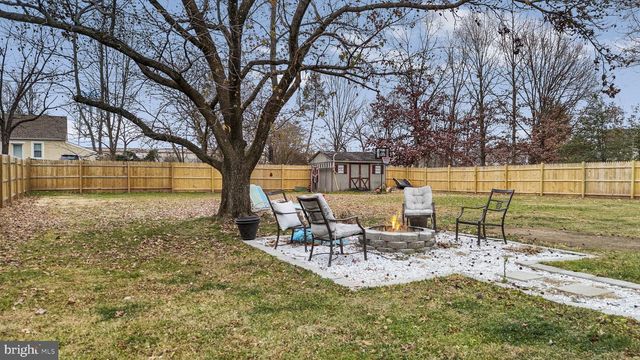 20 1ST AVE, Pottstown, PA 19464