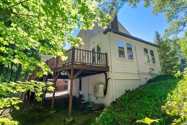 215 Dorset Road, Newton, MA 02468
