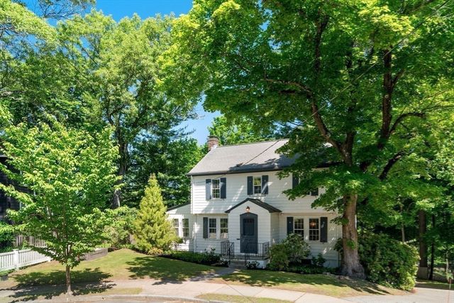215 Dorset Road, Newton, MA 02468