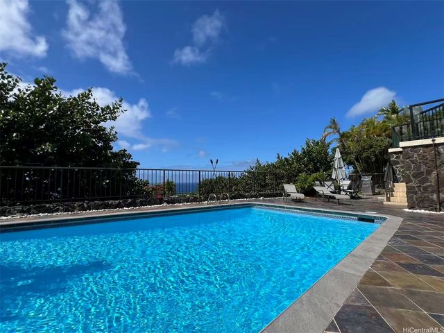 1632 Ihiloa Loop, Honolulu, HI 96821