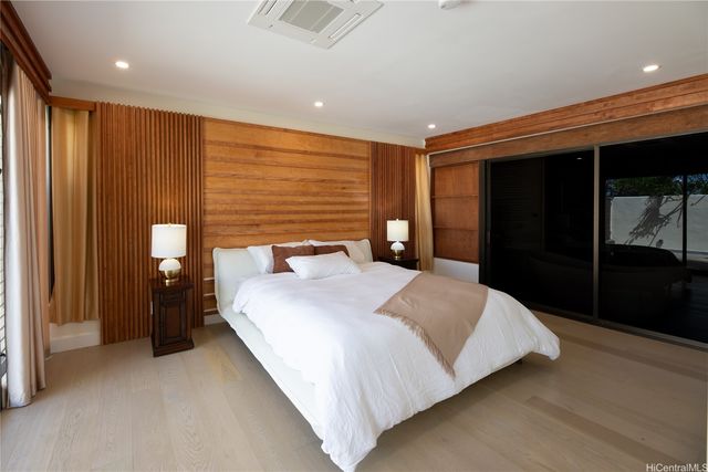1632 Ihiloa Loop, Honolulu, HI 96821
