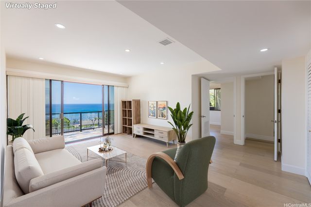 1632 Ihiloa Loop, Honolulu, HI 96821