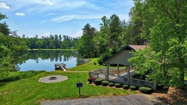 Lot 11 Fox Lake, Blairsville, GA 30512