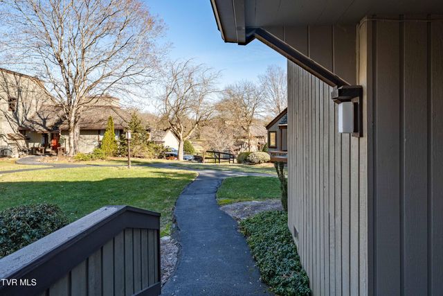 15 Crown Circle 15, Kingsport, TN 37660