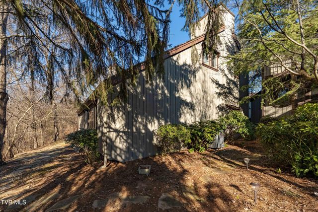 15 Crown Circle 15, Kingsport, TN 37660