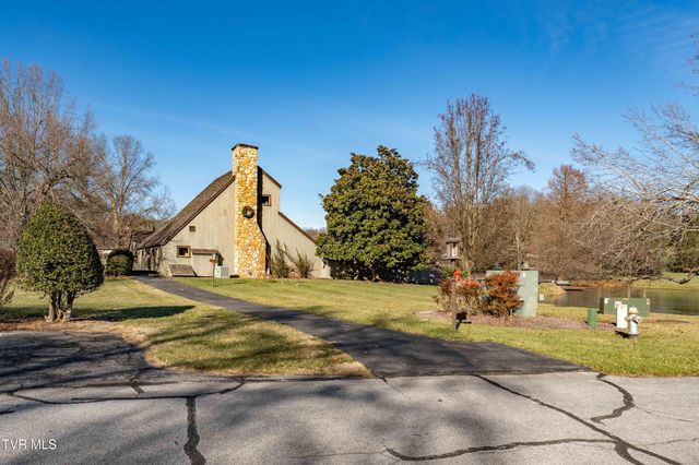 15 Crown Circle 15, Kingsport, TN 37660