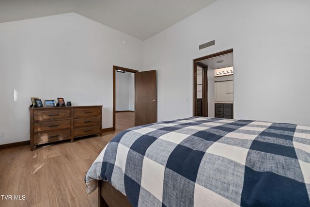 15 Crown Circle 15, Kingsport, TN 37660