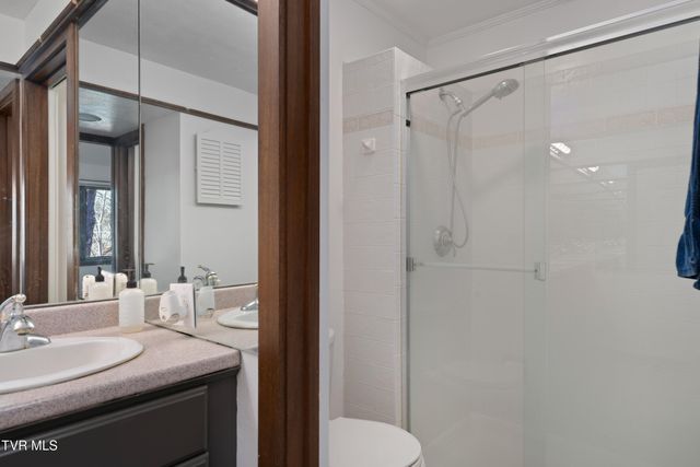 15 Crown Circle 15, Kingsport, TN 37660