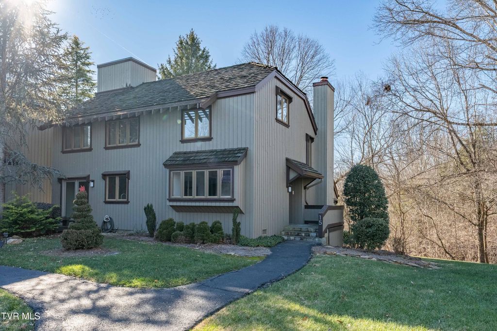 15 Crown Circle 15, Kingsport, TN 37660
